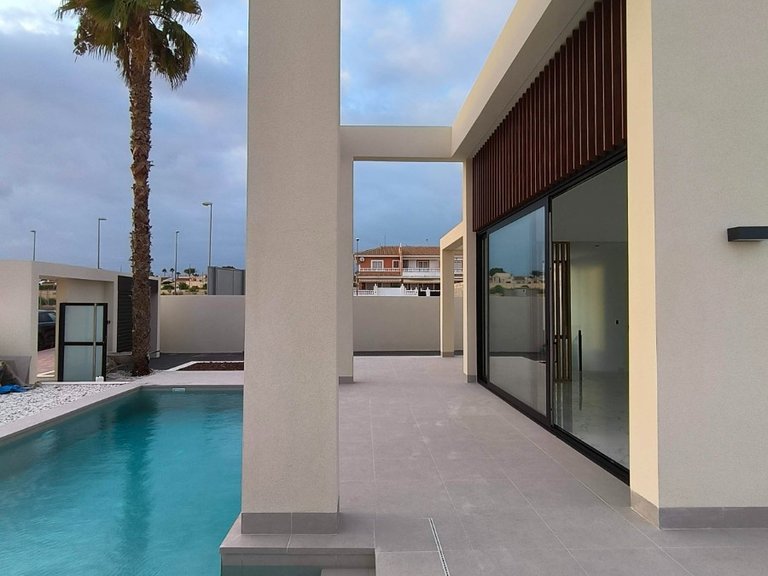 Villa for Sale in Ciudad Quesada, Rojales, Alicante 13