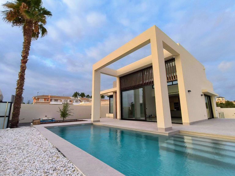 Villa for Sale in Ciudad Quesada, Rojales, Alicante 4
