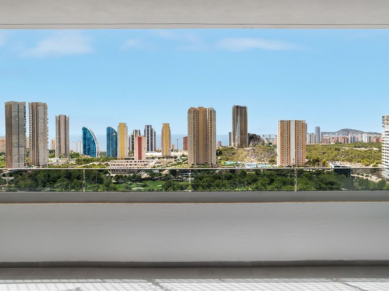 Apartment for Sale in Zona de Poniente, Benidorm, Alicante 4