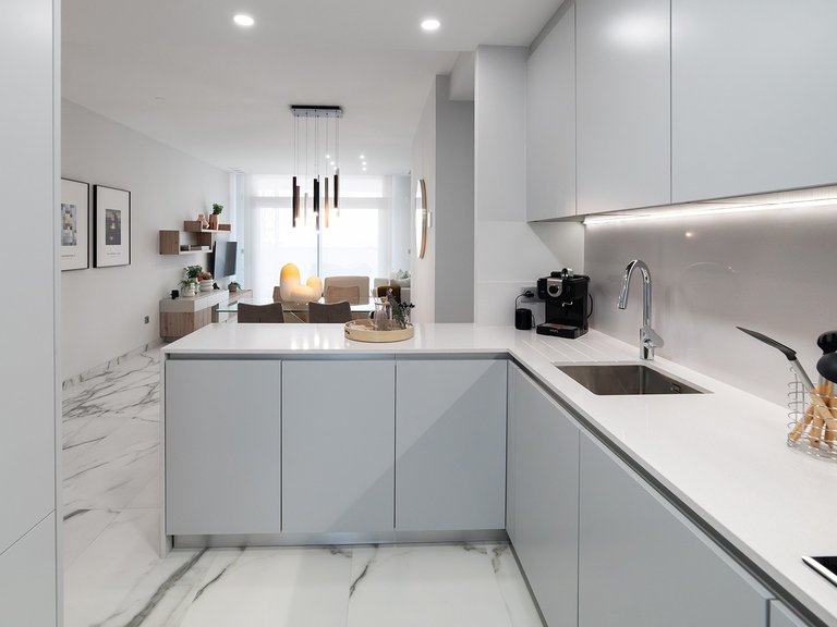 Apartment for Sale in Zona de Poniente, Benidorm, Alicante 12