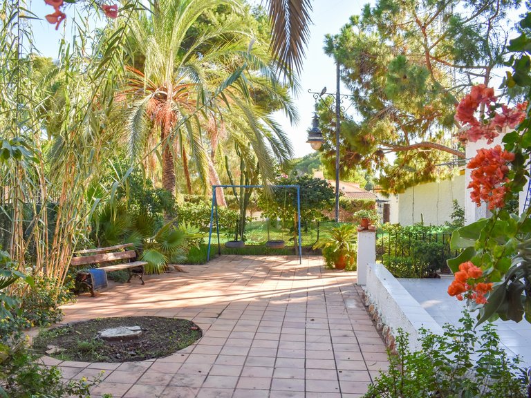 Villa for Sale in Punta Prima, Orihuela Costa, Alicante 9