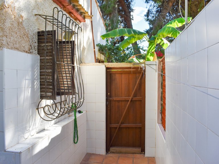 Villa for Sale in Punta Prima, Orihuela Costa, Alicante 29