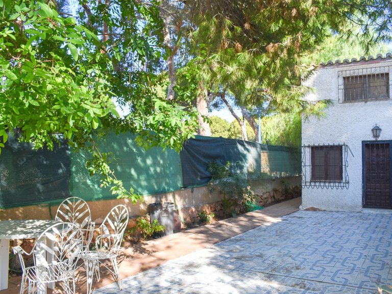 Villa for Sale in Punta Prima, Orihuela Costa, Alicante 42