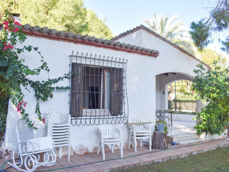 Villa for Sale in Punta Prima, Orihuela Costa, Alicante 14