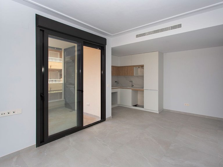Apartment for Sale in Playa del cura, Torrevieja, Alicante 6