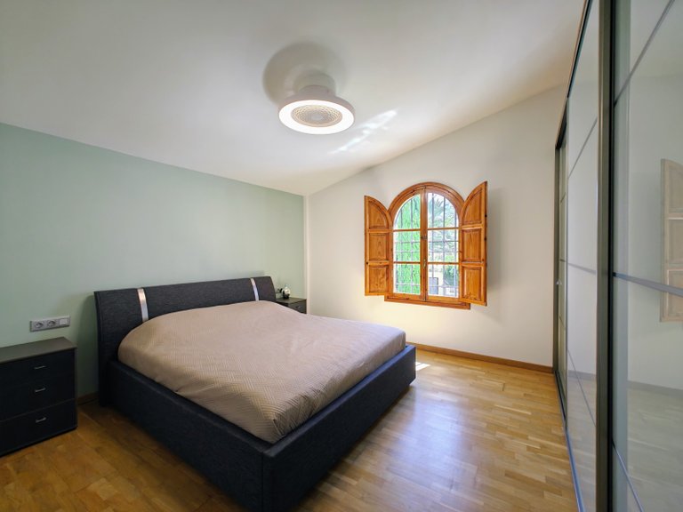 Villa for Sale in Elche, Alicante 16