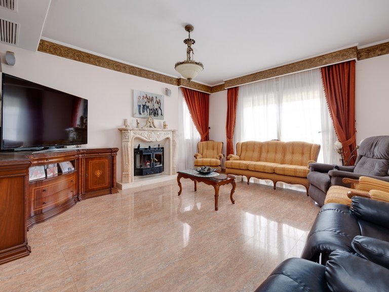 Villa for Sale in Orihuela, Alicante 38