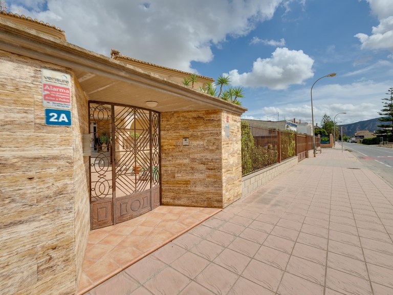 Villa for Sale in Orihuela, Alicante 32