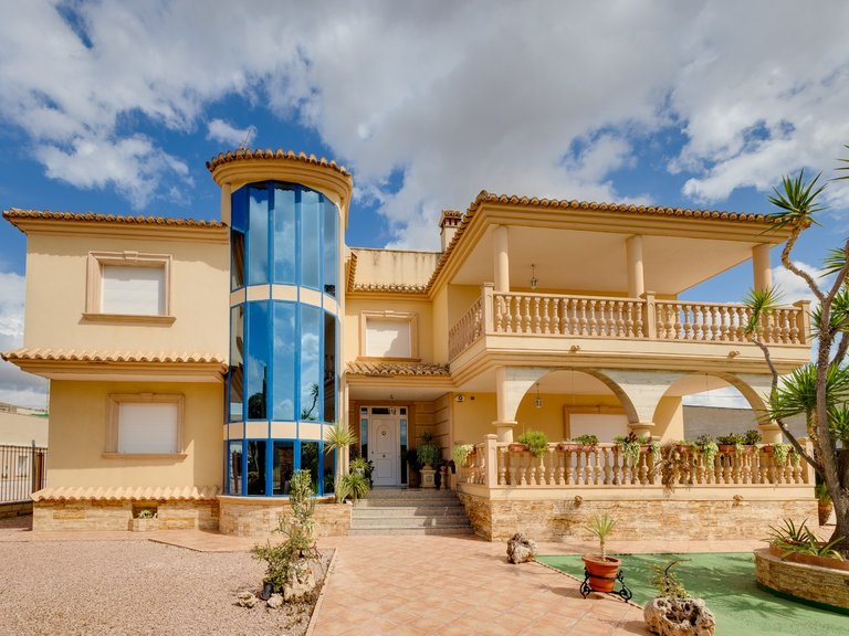 Villa for Sale in Orihuela, Alicante 5