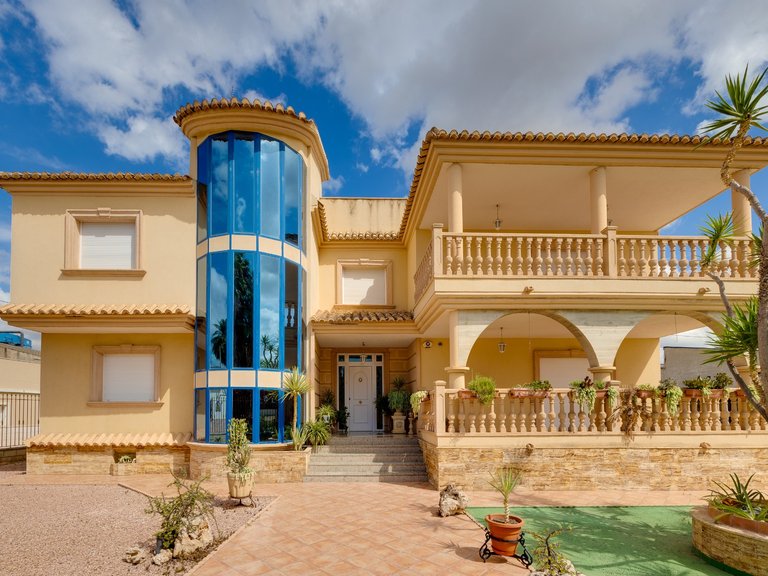 Villa for Sale in Orihuela, Alicante 4