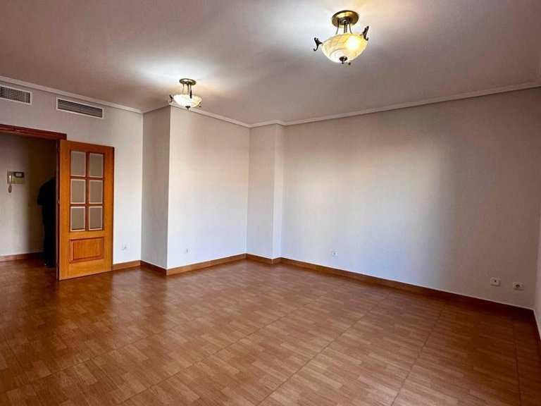 Apartment for Sale in Torrevieja City Center, Torrevieja, Alicante 17