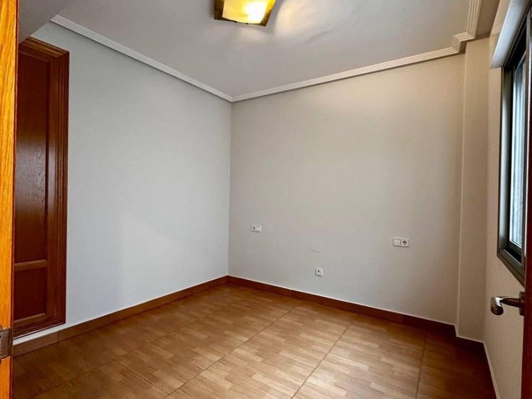 Apartment for Sale in Torrevieja City Center, Torrevieja, Alicante 12