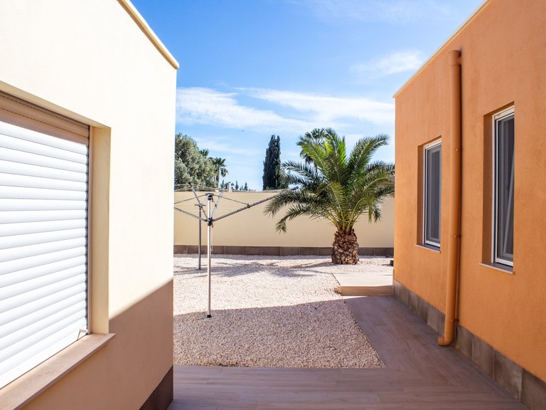 Villa for Sale in La Siesta - El Salado - Torreta, Torrevieja, Alicante 44