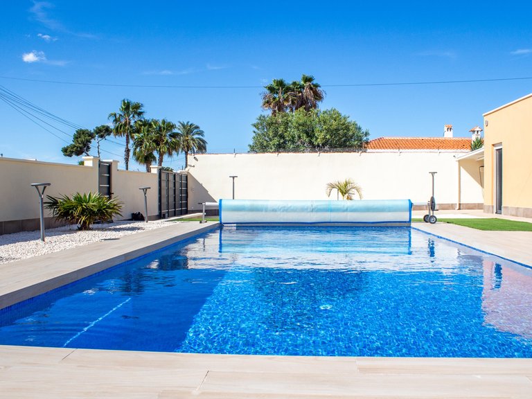 Villa for Sale in La Siesta - El Salado - Torreta, Torrevieja, Alicante 41