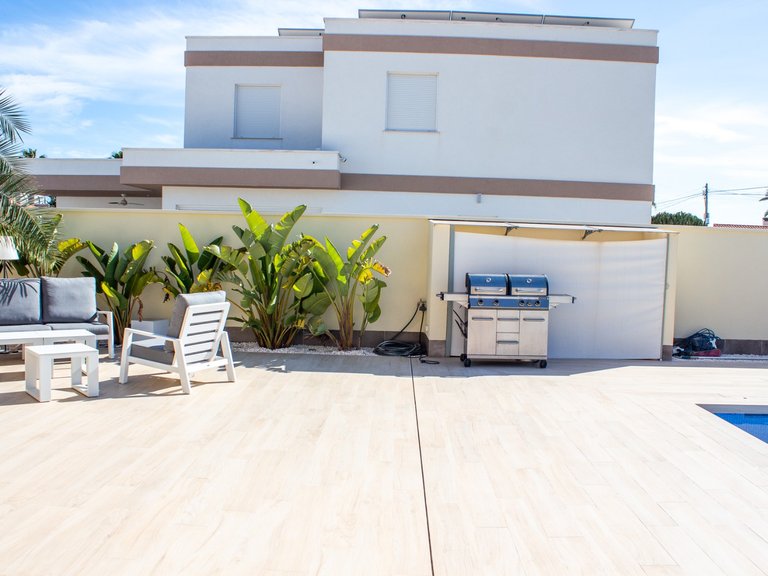 Villa for Sale in La Siesta - El Salado - Torreta, Torrevieja, Alicante 11