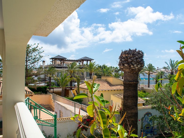 Villa for Sale in MUY CERCA DE LA PLAYA, Orihuela Costa, Alicante 9