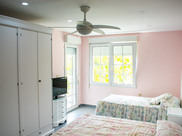 Villa for Sale in MUY CERCA DE LA PLAYA, Orihuela Costa, Alicante 34