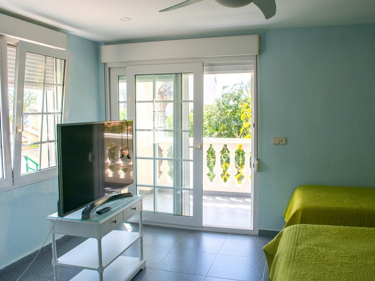 Villa for Sale in MUY CERCA DE LA PLAYA, Orihuela Costa, Alicante 29