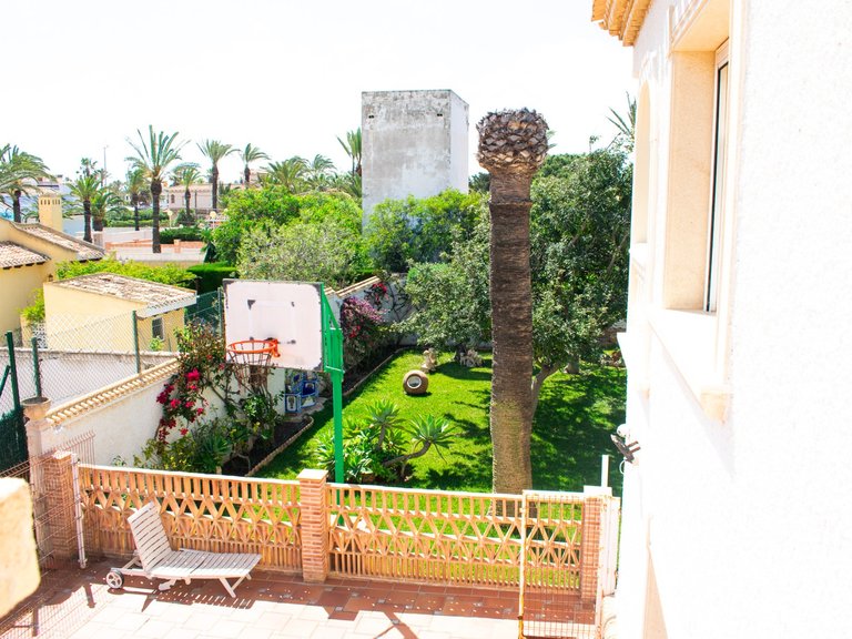 Villa for Sale in MUY CERCA DE LA PLAYA, Orihuela Costa, Alicante 25