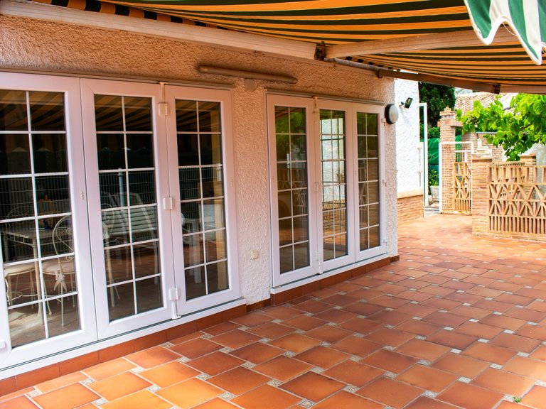 Villa for Sale in MUY CERCA DE LA PLAYA, Orihuela Costa, Alicante 4