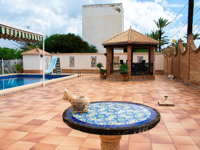 Villa for Sale in MUY CERCA DE LA PLAYA, Orihuela Costa, Alicante 7