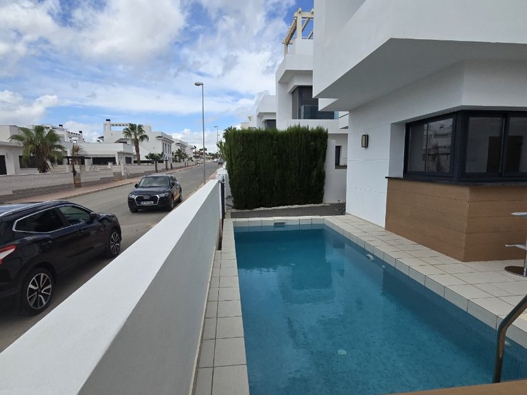 Villa for Sale in Ciudad Quesada, Ciudad Quesada - Rojales, Alicante 4