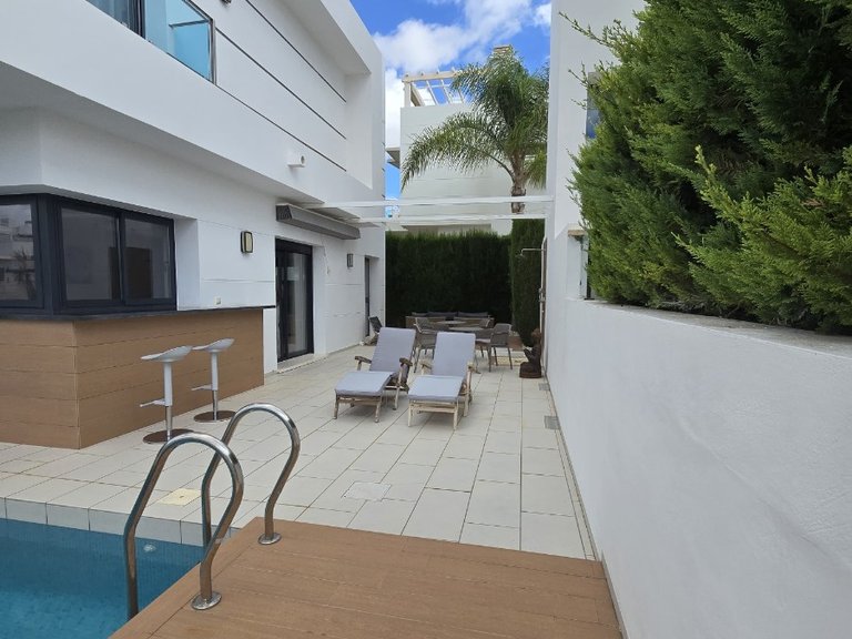 Villa for Sale in Ciudad Quesada, Ciudad Quesada - Rojales, Alicante 5