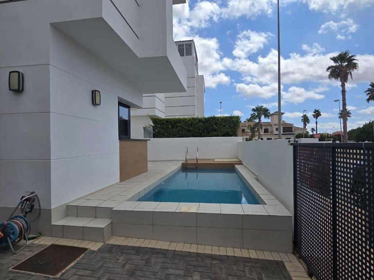 Villa for Sale in Ciudad Quesada, Ciudad Quesada - Rojales, Alicante 44