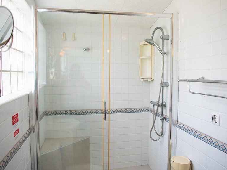 Villa for Sale in MUY CERCA DE LA PLAYA, Orihuela Costa, Alicante 36