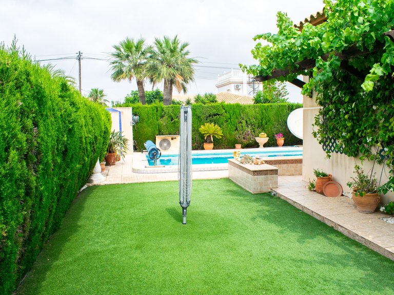 Villa for Sale in MUY CERCA DE LA PLAYA, Orihuela Costa, Alicante 19