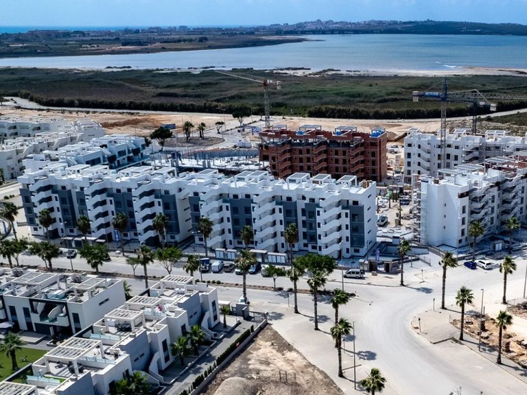 Penthouse for Sale in Guardamar - El Raso, Guardamar Del Segura, Alicante 16
