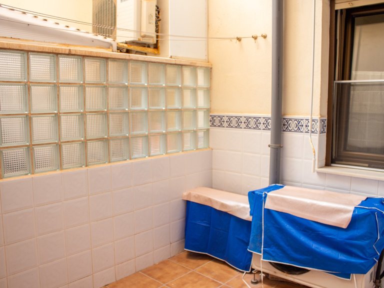 Apartment for Sale in Guardamar Playa, Guardamar Del Segura, Alicante 37