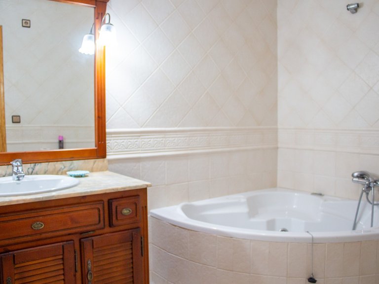 Apartment for Sale in Guardamar Playa, Guardamar Del Segura, Alicante 24