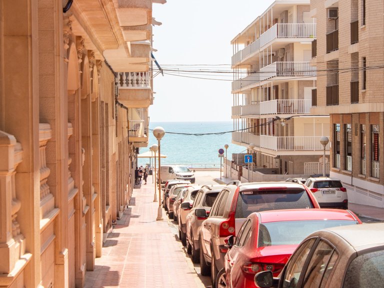 Apartment for Sale in Guardamar Playa, Guardamar Del Segura, Alicante 1