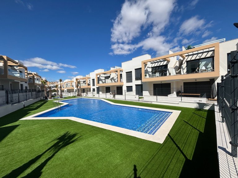 Town House for Sale in PAU 26, Orihuela Costa, Alicante 38