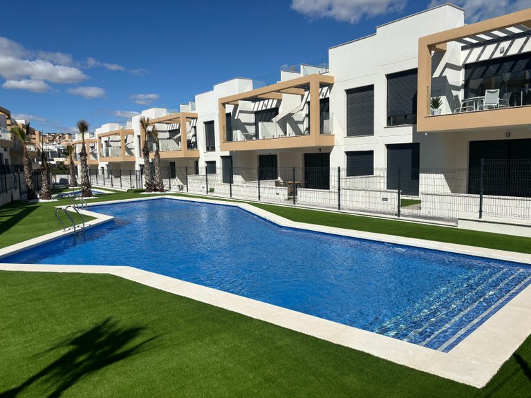 Town House for Sale in PAU 26, Orihuela Costa, Alicante 43