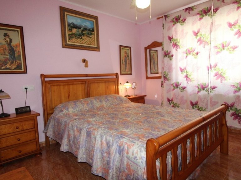 Villa for Sale in Los balcones, Torrevieja, Alicante 24