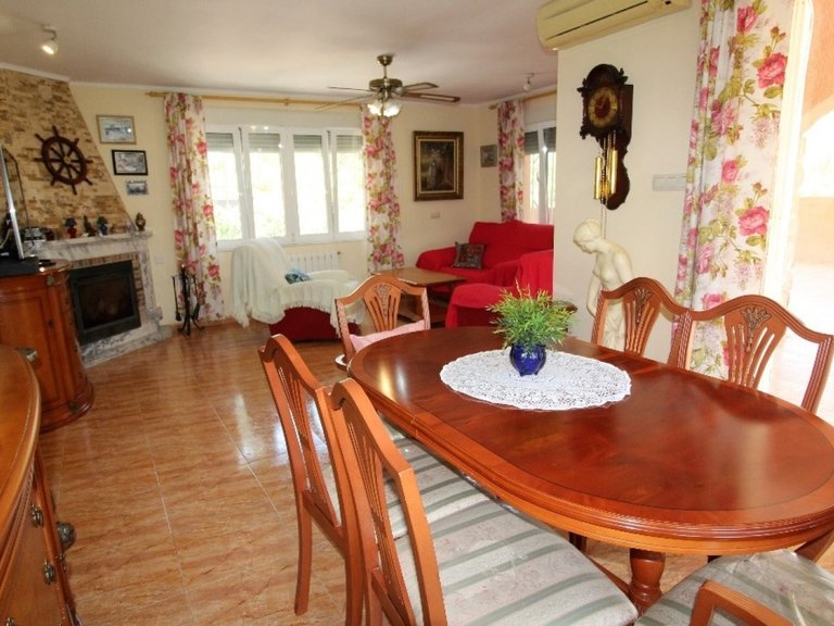 Villa for Sale in Los balcones, Torrevieja, Alicante 5