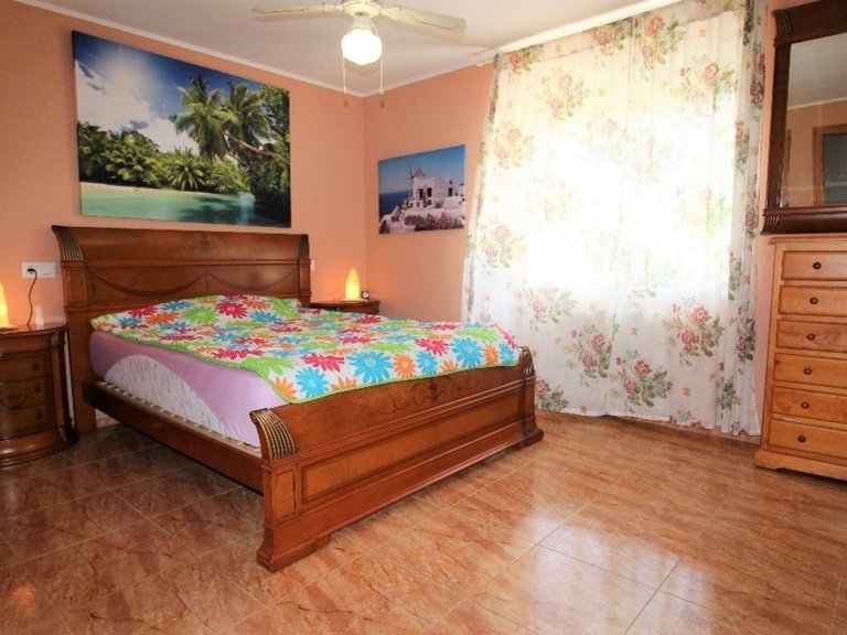 Villa for Sale in Los balcones, Torrevieja, Alicante 21