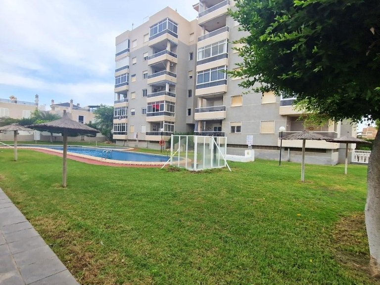 Town House for Sale in Aguas Nuevas, Torrevieja, Alicante 38