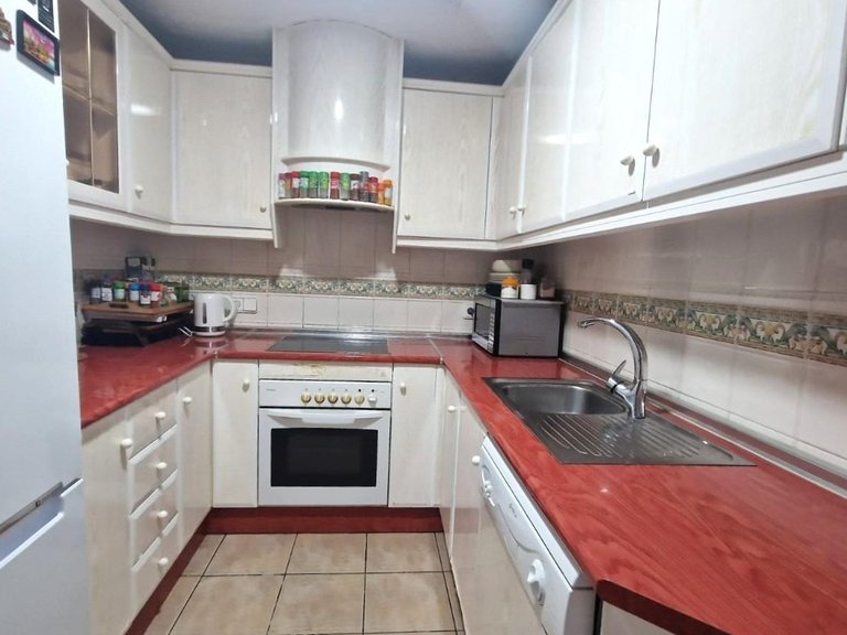 Town House for Sale in Aguas Nuevas, Torrevieja, Alicante 9