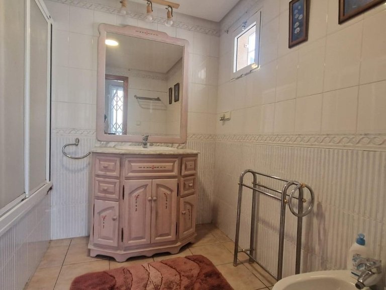 Town House for Sale in Aguas Nuevas, Torrevieja, Alicante 29