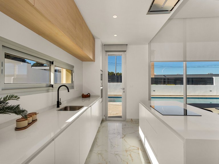 Villa for Sale in Los balcones, Torrevieja, Alicante 14