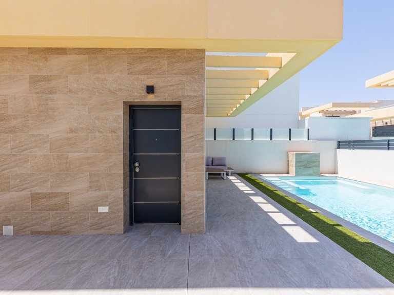 Villa for Sale in La Herrada, Los Montesinos, Alicante 35