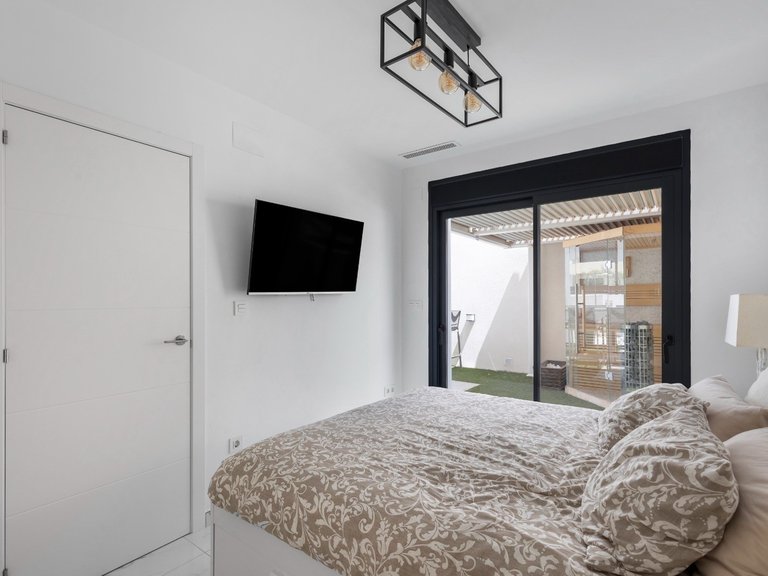 Villa for Sale in La Herrada, Los Montesinos, Alicante 21