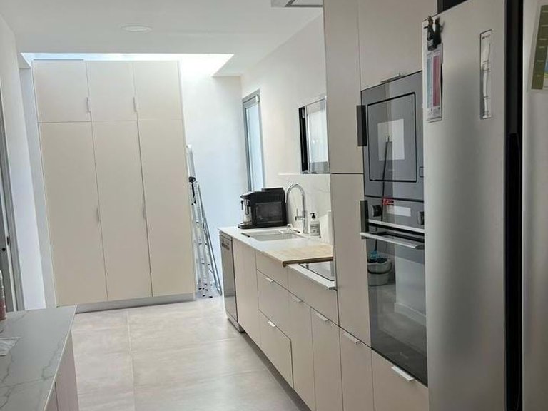 Penthouse for Sale in Villajoyosa, Alicante 8