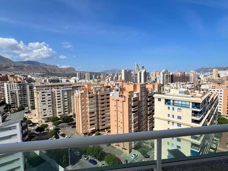 Penthouse for Sale in Villajoyosa, Alicante 3