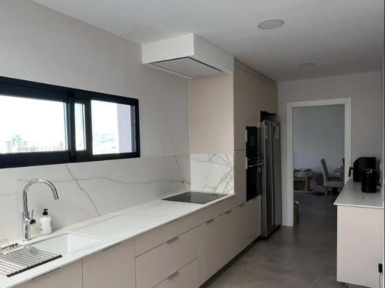 Penthouse for Sale in Villajoyosa, Alicante 6