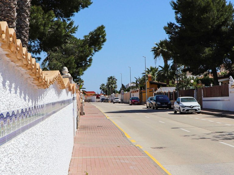 Villa for Sale in Urbanización La Marina, San Fulgencio, Alicante 4