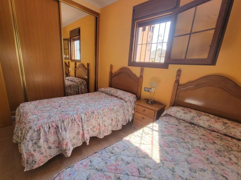 Villa for Sale in Aguas Nuevas, Torrevieja, Alicante 36